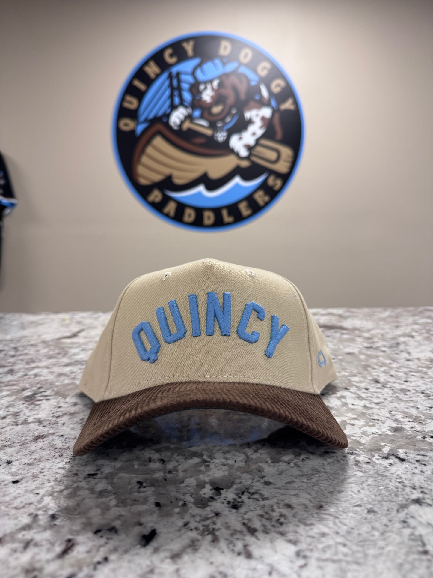 QUINCY tan/corduroy hat